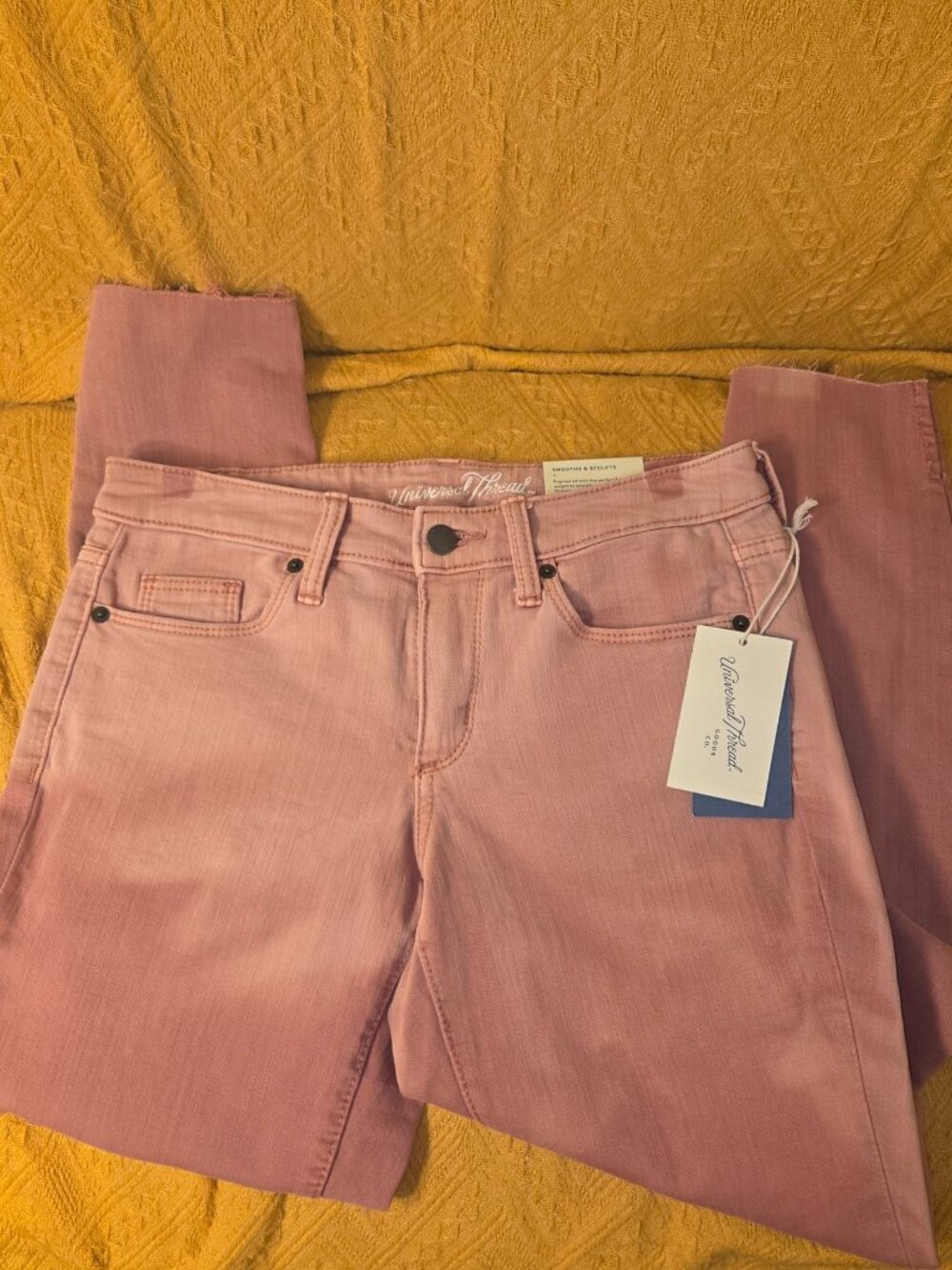 Universal Thread Jeans Womens 2 / 26 Mid Rise Skinny Pink Ombre Raw Hem